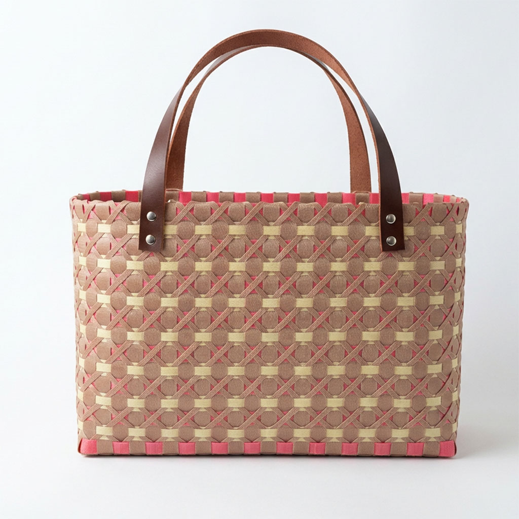 PPバンドのプラカゴ バッグ 茶色 ピンク 横長 ハンドメイド -KOMUTEN こむてん-